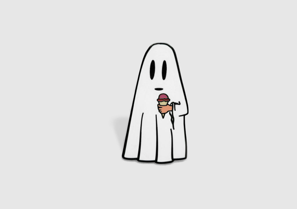 Ghost with an ice cream